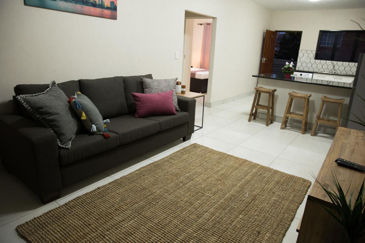 The Living Collective Apartments Pietermaritzburg Dış mekan fotoğraf